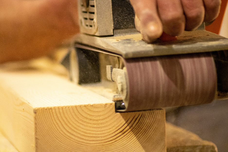 Handheld grinders: Mobility and power in one tool
